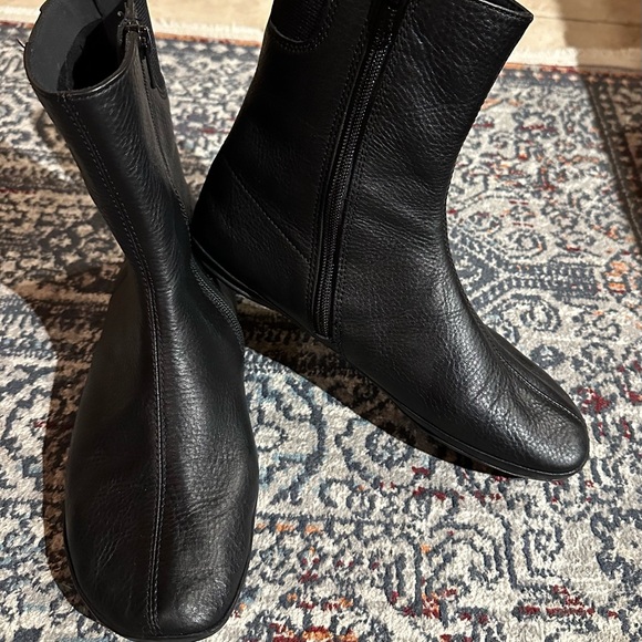 Camper Black Leather Women Ankle Boots 39 - Picture 2 of 5